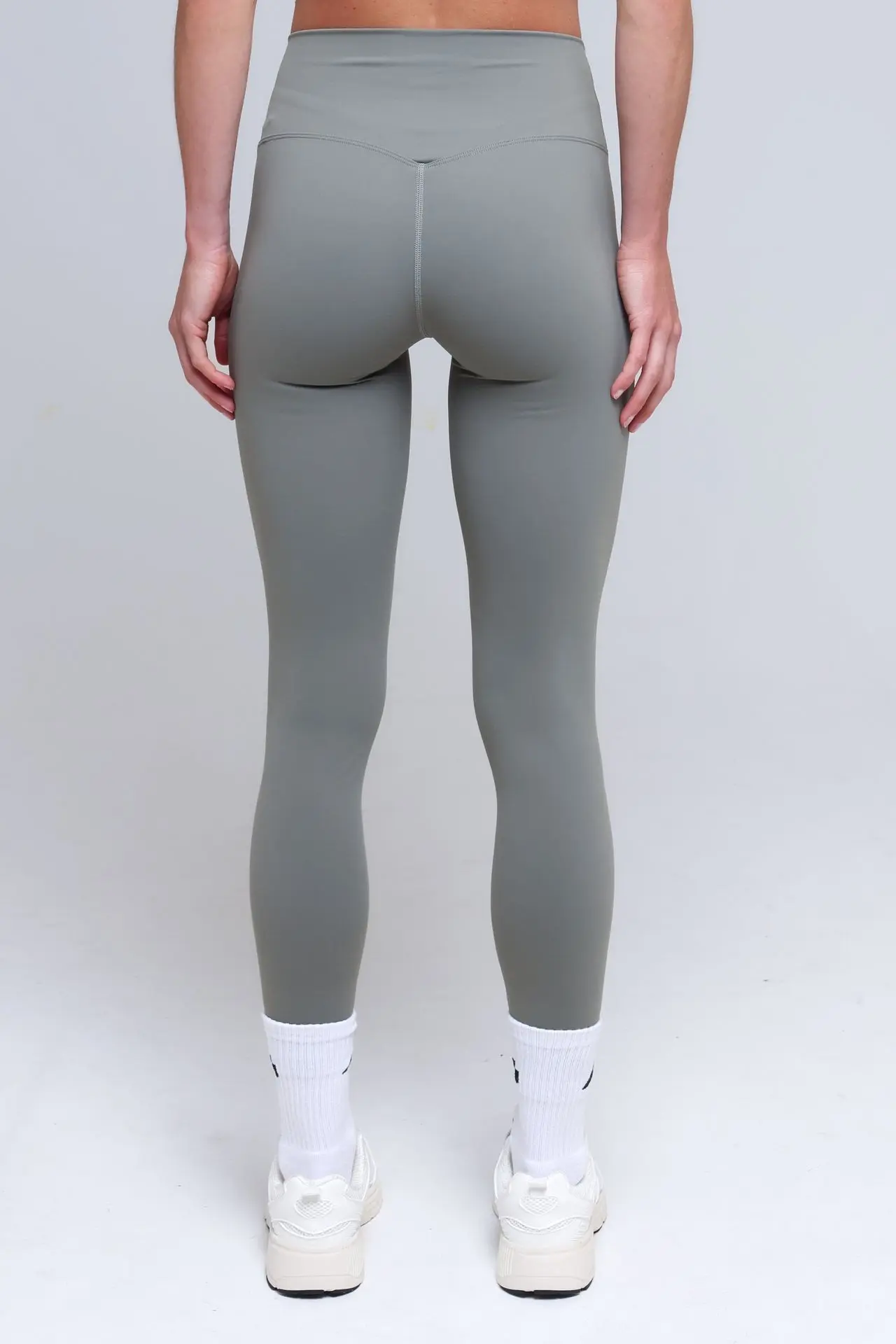 FZ X ATHL8 _1130.webp